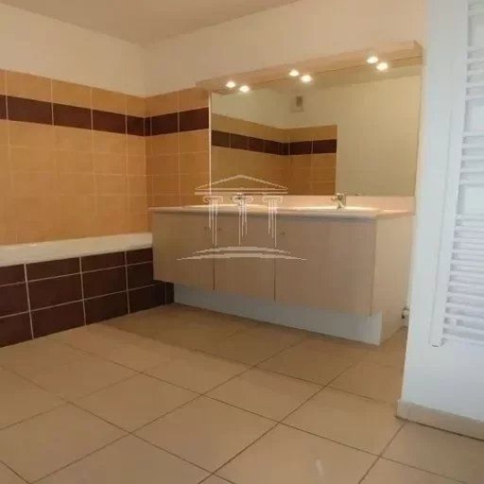  Annonces CARPENTRAS : Appartement | SORGUES (84700) | 60 m2 | 159 000 € 