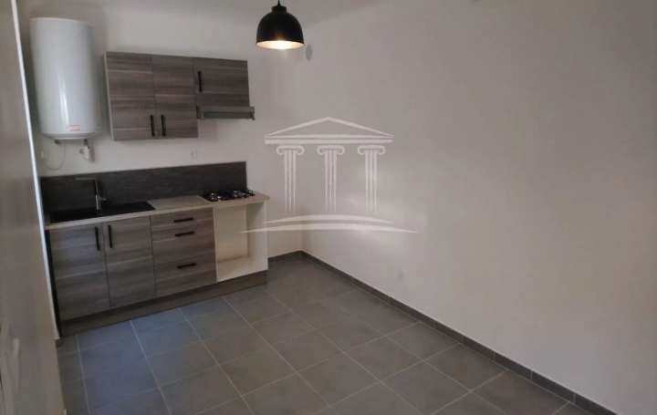  Annonces CARPENTRAS Appartement | SORGUES (84700) | 31 m2 | 540 € 